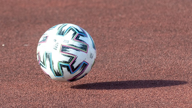 引入品牌综 引入品牌综